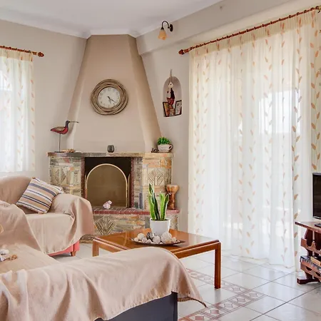 Private 6-bdrm With Garden 150m To * Paradisos