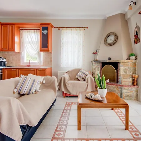 Private 6-bdrm With Garden 150m To *