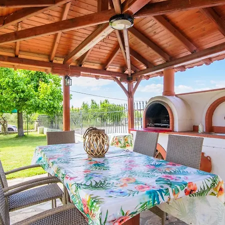 Villa Azure Bay By Rentalspro - Neos Marmaras Halkidiki *